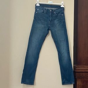Men’s 28/30 Levi’s 513, denim